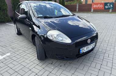 Хэтчбек Fiat Punto 2009 в 