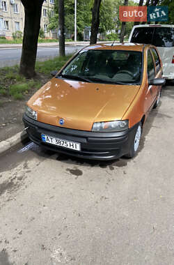 Хэтчбек Fiat Punto 2000 в Ивано-Франковске