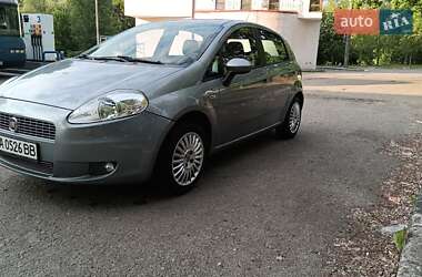 Хэтчбек Fiat Punto 2009 в Киеве