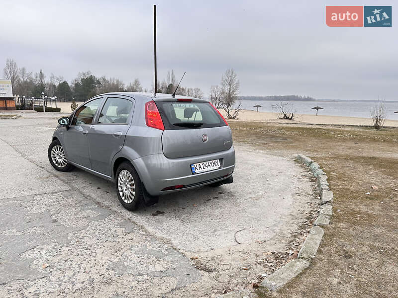 Хэтчбек Fiat Punto 2011 в Украинке