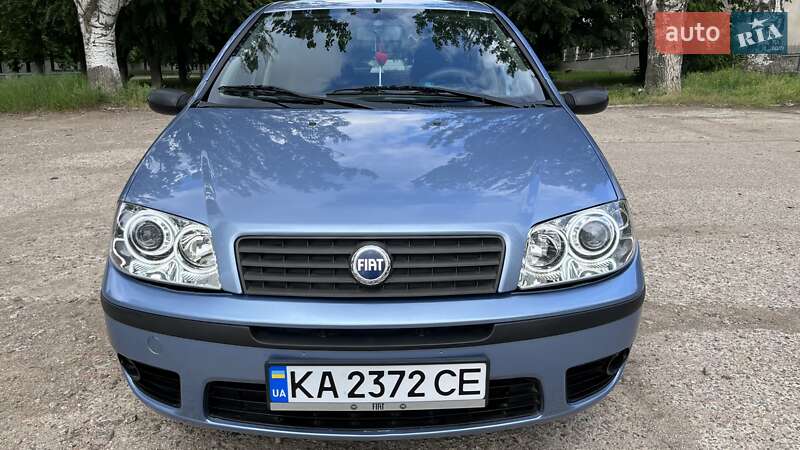 Хэтчбек Fiat Punto 2007 в Первомайске