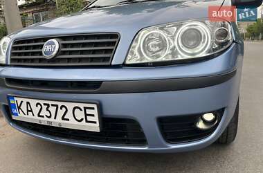 Хэтчбек Fiat Punto 2007 в 