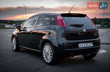 Хэтчбек Fiat Punto 2006 в 