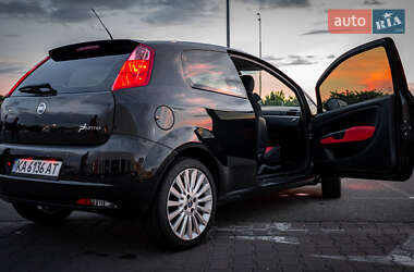 Хэтчбек Fiat Punto 2006 в 