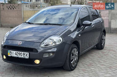 Хэтчбек Fiat Punto 2013 в 