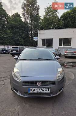 Хэтчбек Fiat Punto 2008 в 