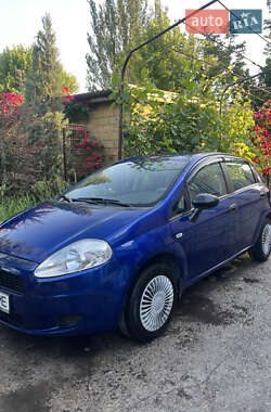 Хэтчбек Fiat Punto 2006 в 