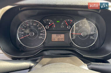 Хэтчбек Fiat Punto 2009 в 