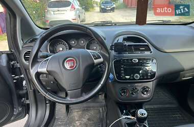 Хэтчбек Fiat Punto 2014 в 