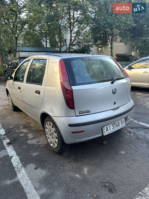 Хэтчбек Fiat Punto 2007 в Киеве