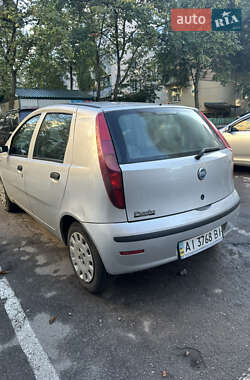 Хэтчбек Fiat Punto 2007 в 