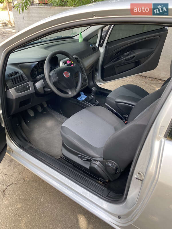 Хэтчбек Fiat Punto 2013 в Умани