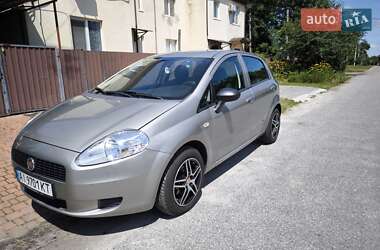 Хэтчбек Fiat Punto 2008 в 