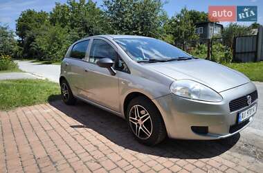 Хэтчбек Fiat Punto 2008 в 