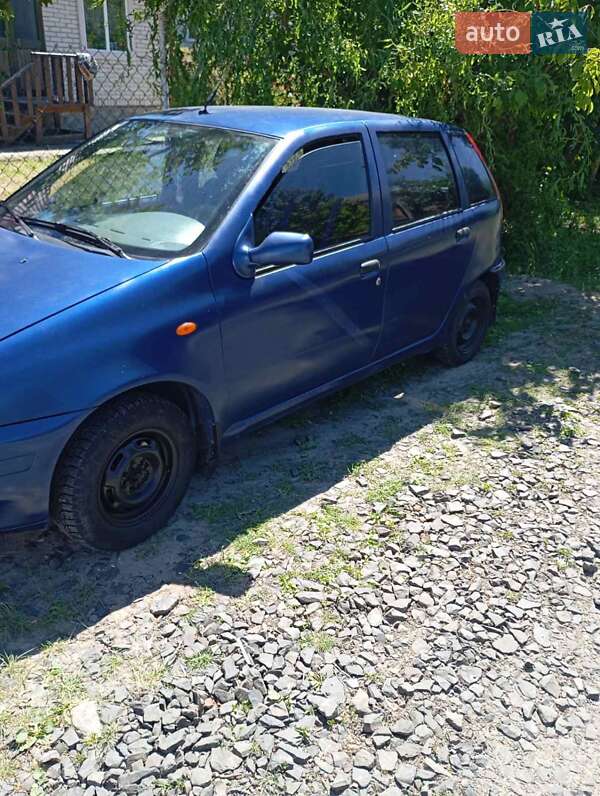 Хэтчбек Fiat Punto 1995 в Луцке