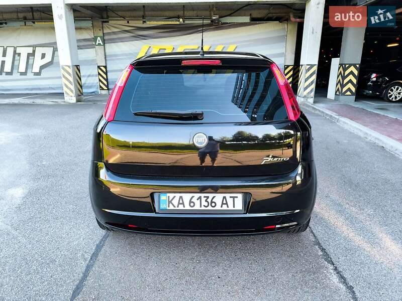 Хэтчбек Fiat Punto 2006 в Киеве