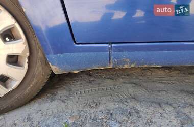Хэтчбек Fiat Punto 2007 в 