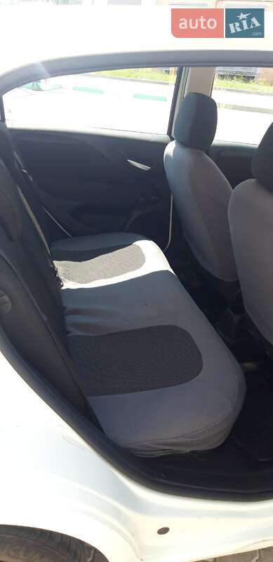 Хетчбек Fiat Punto 2013 в Бориславі