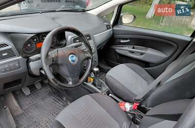 Хетчбек Fiat Punto 2007 в 
