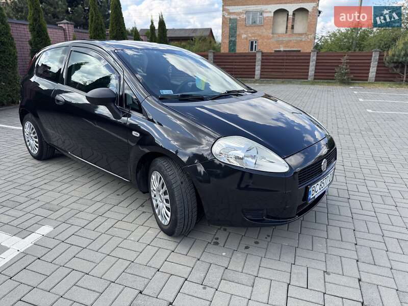 Хэтчбек Fiat Punto 2009 в Самборе