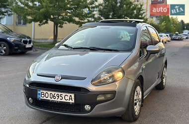 Хэтчбек Fiat Punto 2011 в 