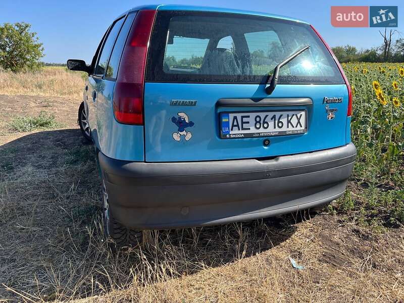 Хэтчбек Fiat Punto 1999 в Кривом Роге