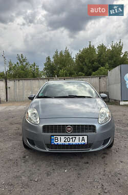 Хэтчбек Fiat Punto 2008 в 