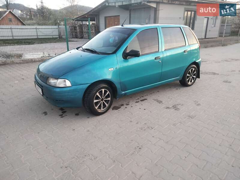 Хэтчбек Fiat Punto 1995 в Самборе фото 8 Хэтчбек Fiat Punto 1995 в Самборе