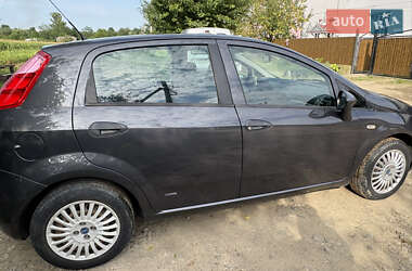 Хэтчбек Fiat Punto 2007 в 