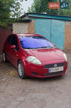 Хэтчбек Fiat Punto 2008 в 