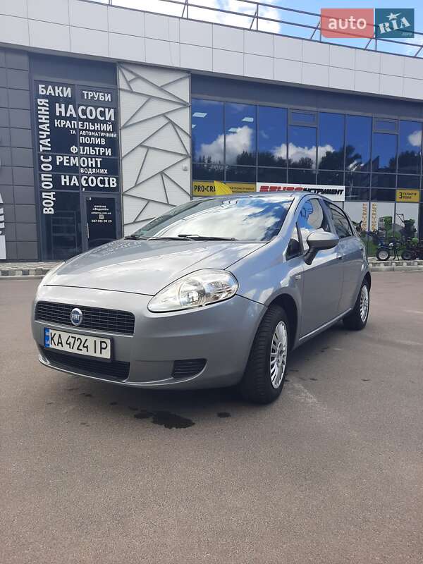 Хэтчбек Fiat Punto 2007 в 