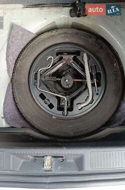 Хэтчбек Fiat Punto 2012 в 