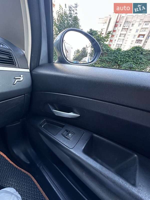 Хэтчбек Fiat Punto 2007 в Ровно фото 6 Хэтчбек Fiat Punto 2007 в Ровно