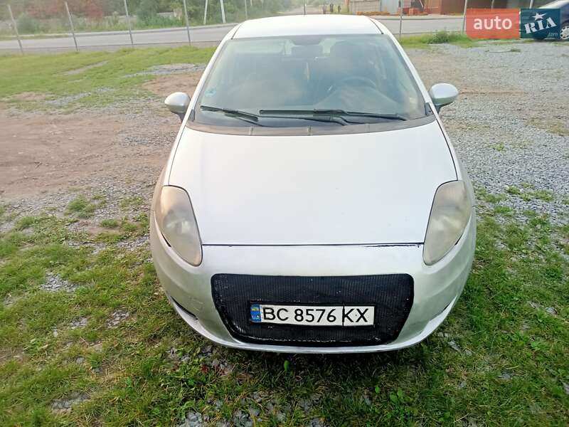 Хэтчбек Fiat Punto 2010 в Самборе