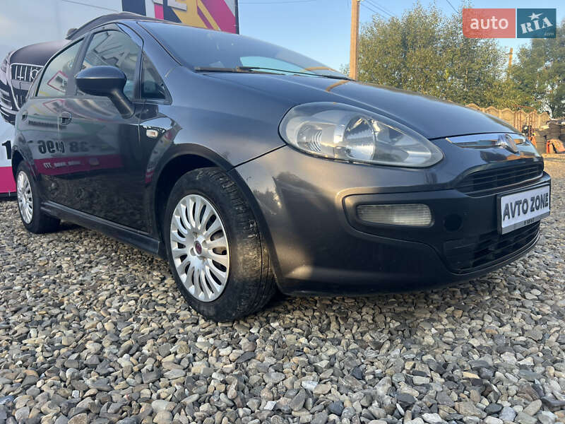 Хэтчбек Fiat Punto 2010 в Коломые