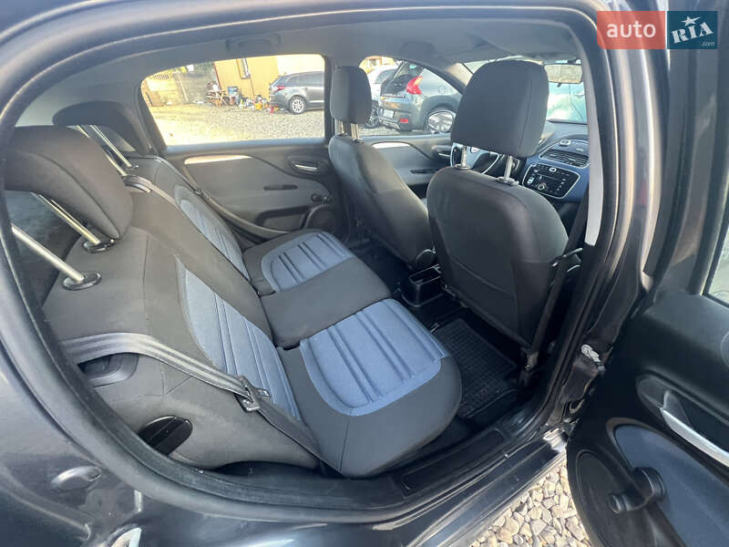 Хэтчбек Fiat Punto 2010 в Коломые
