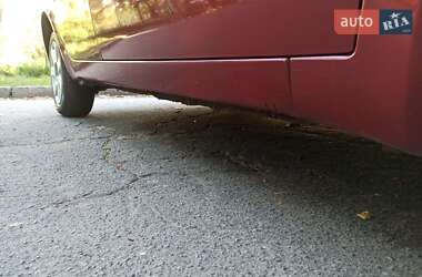Хэтчбек Fiat Punto 2004 в 