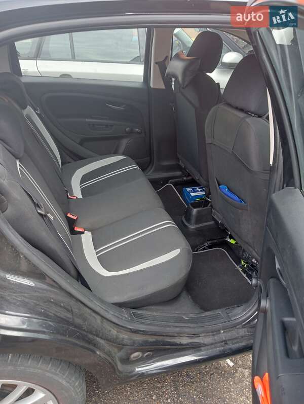 Хэтчбек Fiat Punto 2009 в Черкассах фото 14 Хэтчбек Fiat Punto 2009 в Черкассах