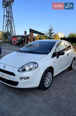 Хэтчбек Fiat Punto 2013 в 