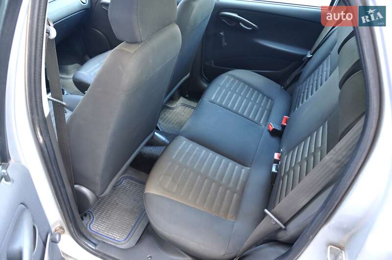 Хетчбек Fiat Punto 2009 в Львові
