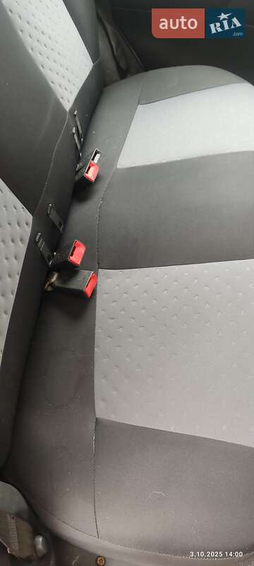Хетчбек Fiat Punto 2006 в Рівному
