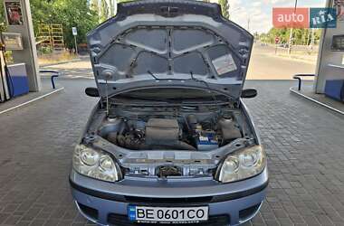 Хэтчбек Fiat Punto 2007 в 