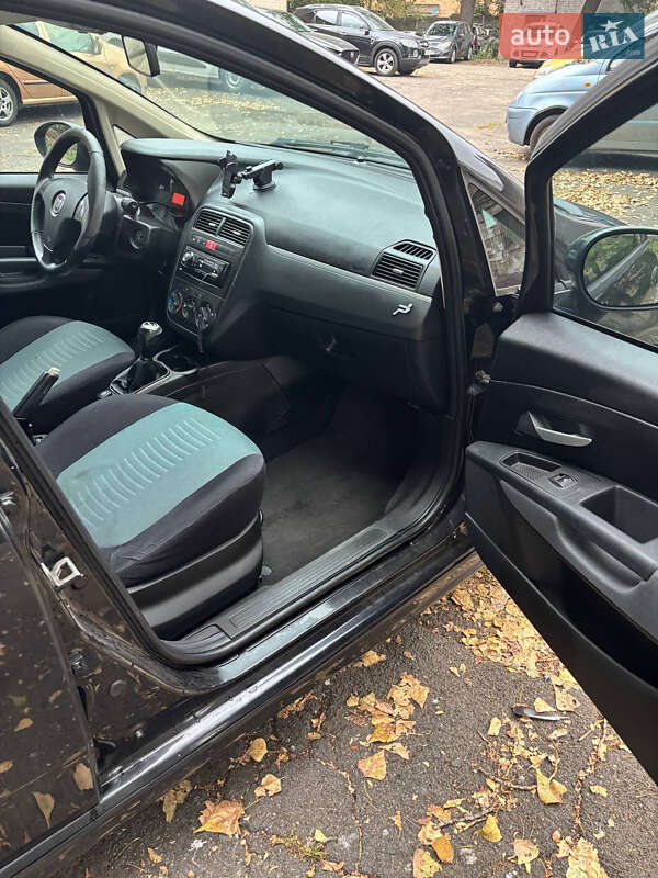 Хетчбек Fiat Punto 2008 в Києві