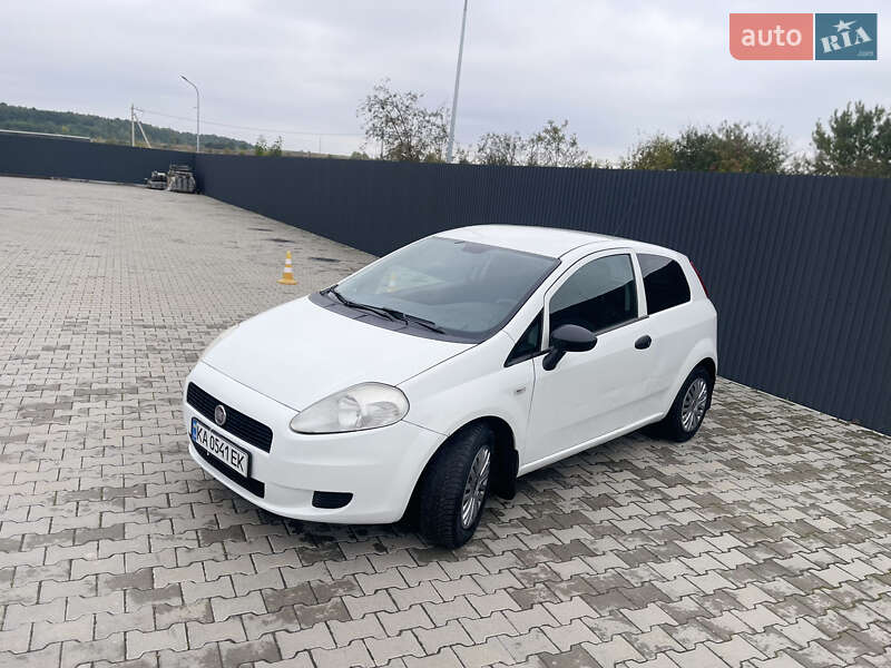 Хэтчбек Fiat Punto 2011 в Летичеве