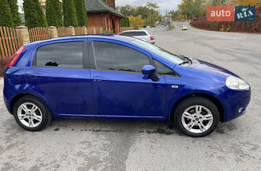 Хэтчбек Fiat Punto 2007 в 