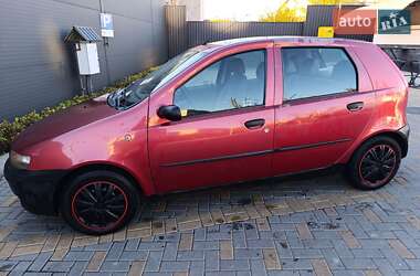 Хэтчбек Fiat Punto 2001 в 