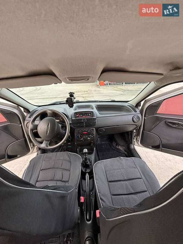 Хэтчбек Fiat Punto 2003 в Великих Лазах