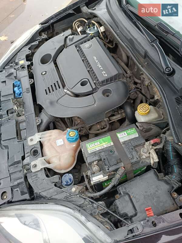 Хетчбек Fiat Punto 2011 в Житомирі фото 20 Хетчбек Fiat Punto 2011 в Житомирі