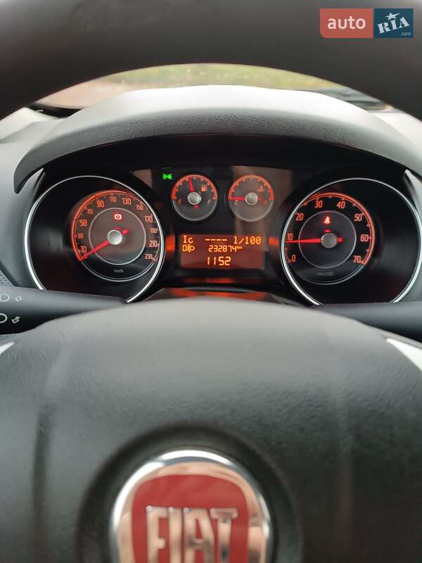 Хетчбек Fiat Punto 2011 в Житомирі фото 46 Хетчбек Fiat Punto 2011 в Житомирі