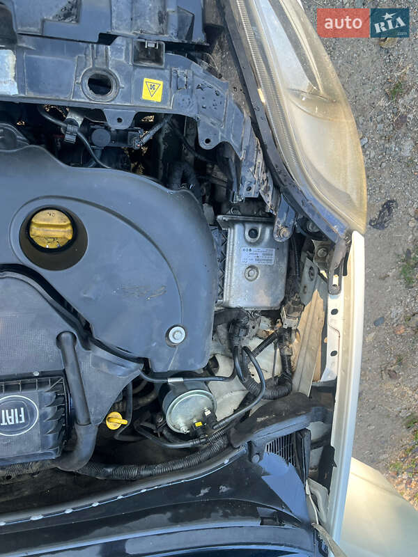 Хэтчбек Fiat Punto 2012 в Калуше фото 25 Хэтчбек Fiat Punto 2012 в Калуше